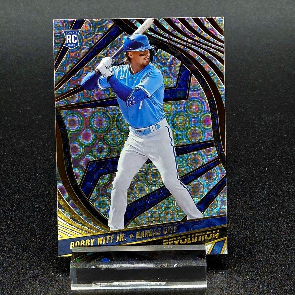 2022 Bobby Witt Jr. RC Revolution Groove Refractor Kansas City Royals